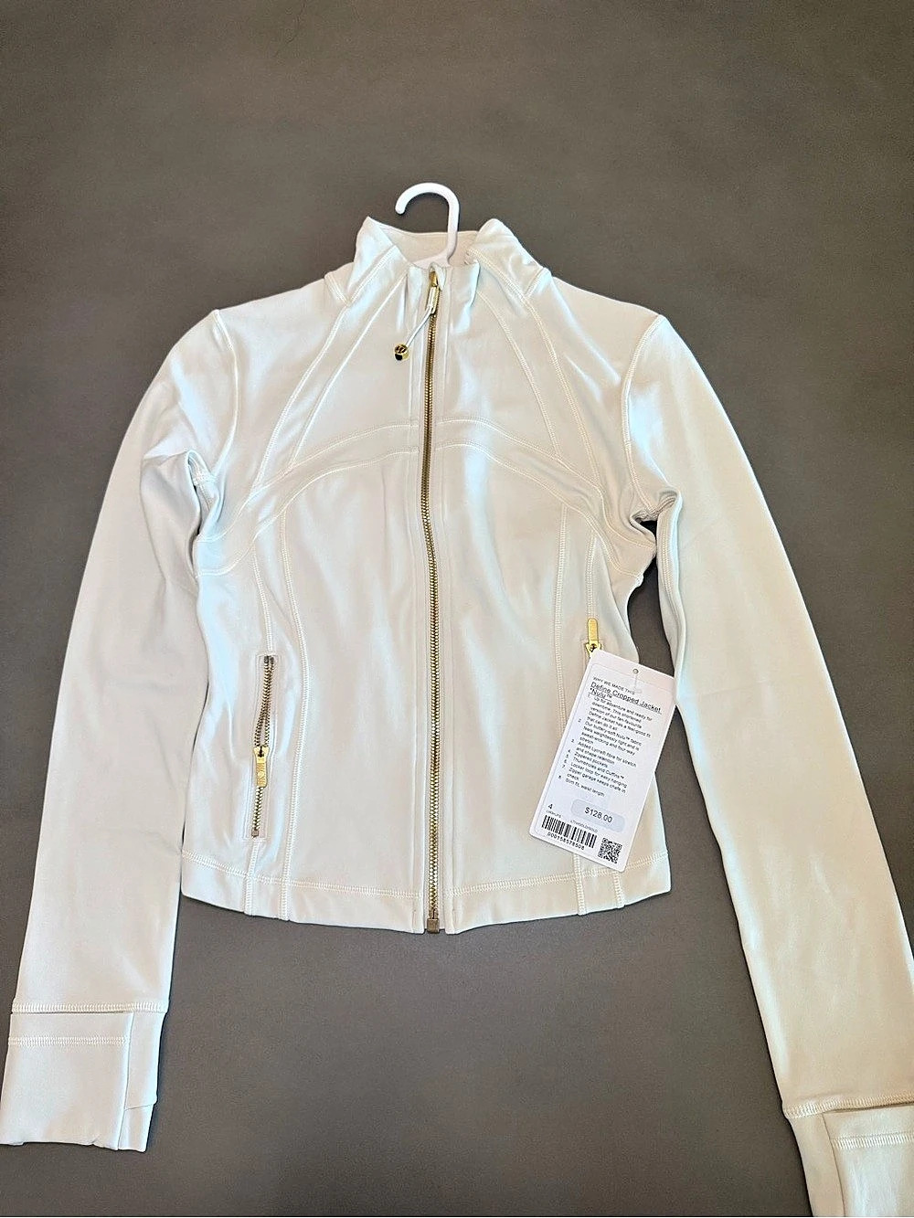 lululemon Define Cropped Jacket Cropped Jacket in White Size 4